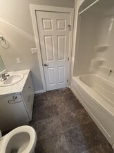 26 Vivian Ave in Winnipeg, MB - Building Photo - Building Photo