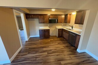 4297 Auburn Rd NE in Salem, OR - Building Photo - Building Photo