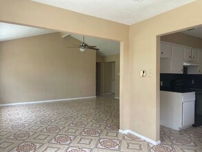 5107 Ridgeton Dr in Houston, TX - Building Photo - Building Photo