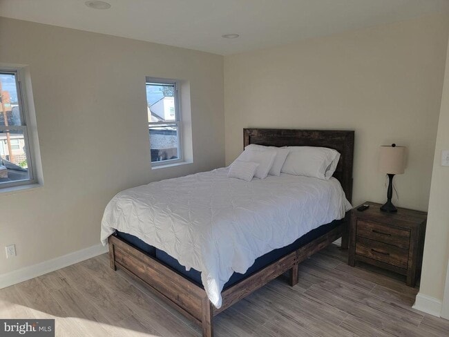 property at 401 S Ann St