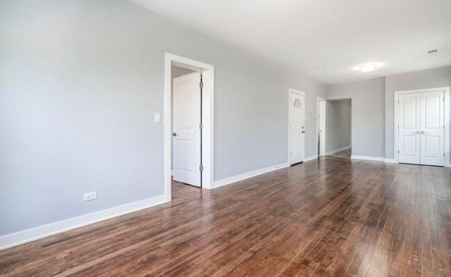 4816 N Kilpatrick Ave, Unit 1 in Chicago, IL - Building Photo - Building Photo