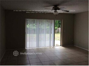 14042 Arbor Knoll Cir in Tampa, FL - Building Photo - Building Photo