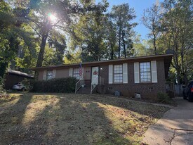113 S Cedarbrook Dr in Auburn, AL - Building Photo