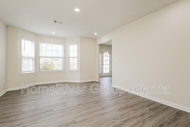 820 Tara Bend in Hampton, GA - Building Photo - Building Photo