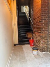 138 Edgewood Ave SE in Atlanta, GA - Foto de edificio - Building Photo