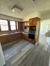 807 Kings Rd in Leesville, LA - Building Photo - Building Photo