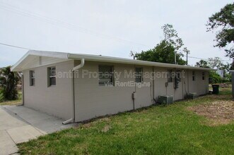 23023 Gulf Coast Ave in Punta Gorda, FL - Building Photo - Building Photo