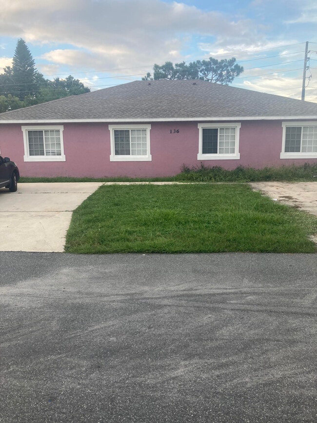property at 136 Knotts Ln