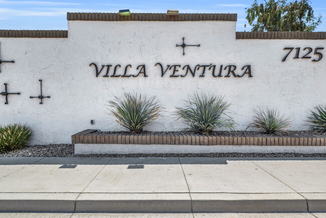 Villa Ventura in Phoenix, AZ - Foto de edificio - Building Photo