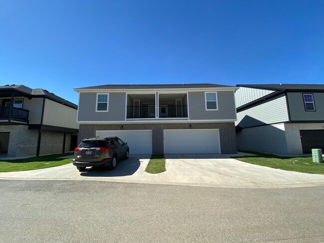 874 S Amarillo Ave in Fayetteville, AR - Building Photo - Building Photo