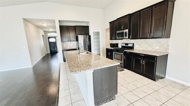 1906 Texoma Dr in Round Rock, TX - Building Photo - Building Photo