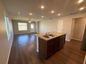 1614 Decano Ln in Laredo, TX - Building Photo - Building Photo