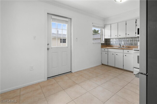 property at 27430 Village Garden Way