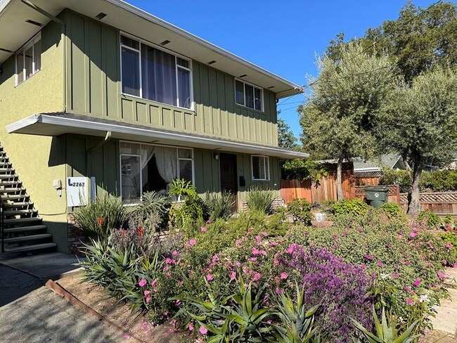 property at 2264 Yale St
