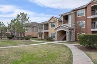 Cypress Creek Apartment Homes at Fayridge ... photo'