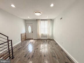 1135 S Mole St in Philadelphia, PA - Building Photo - Building Photo