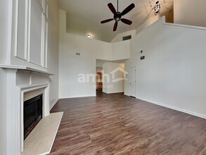 3439 Silverlake Ct in Jamestown, NC - Foto de edificio - Building Photo