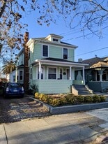 327 E St John St, Unit Apartment #2 in San Jose, CA - Building Photo