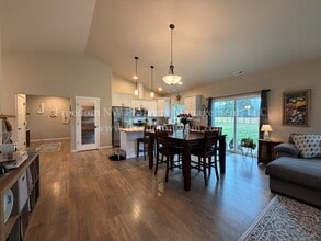 17315 Pendleton St SW in Rochester, WA - Building Photo - Building Photo