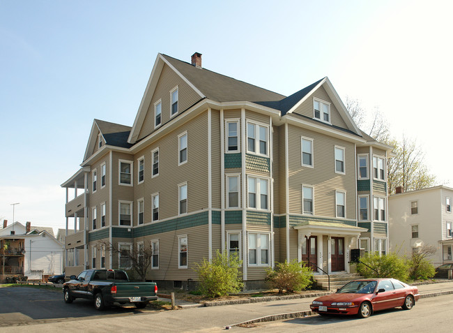 226 Merrimack St in Manchester, NH - Foto de edificio - Building Photo