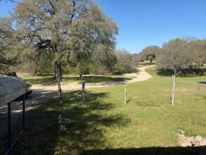 22534 Owl Creek Rd in Gatesville, TX - Building Photo - Building Photo