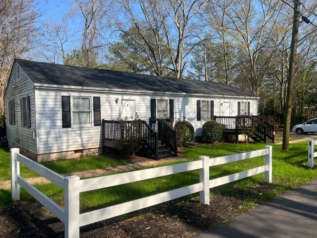 property at 1693 Milledge Ave Ext