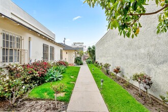 3631 Motor Ave in Los Angeles, CA - Building Photo - Building Photo