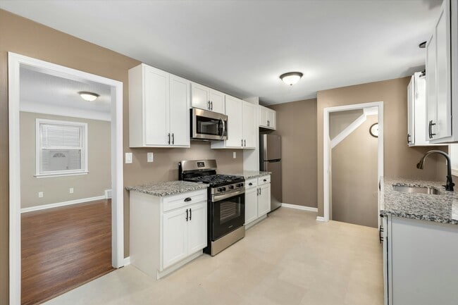 416 N Kenwood Ave in Royal Oak, MI - Building Photo - Building Photo
