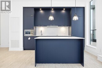 115 Denison Ave in Toronto, ON - Building Photo - Building Photo