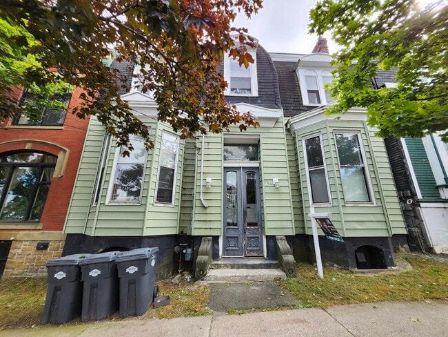 property at 196 King St E