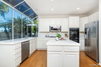 7058 Primentel Ln in Carlsbad, CA - Building Photo - Building Photo