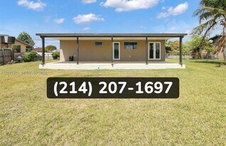 12840 SW 268th St in Homestead, FL - Building Photo