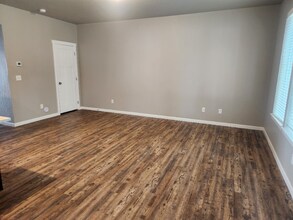 4313 N Centennial Ln in Spokane, WA - Foto de edificio - Building Photo