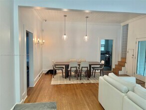27 NE 49th St in Miami, FL - Building Photo - Building Photo