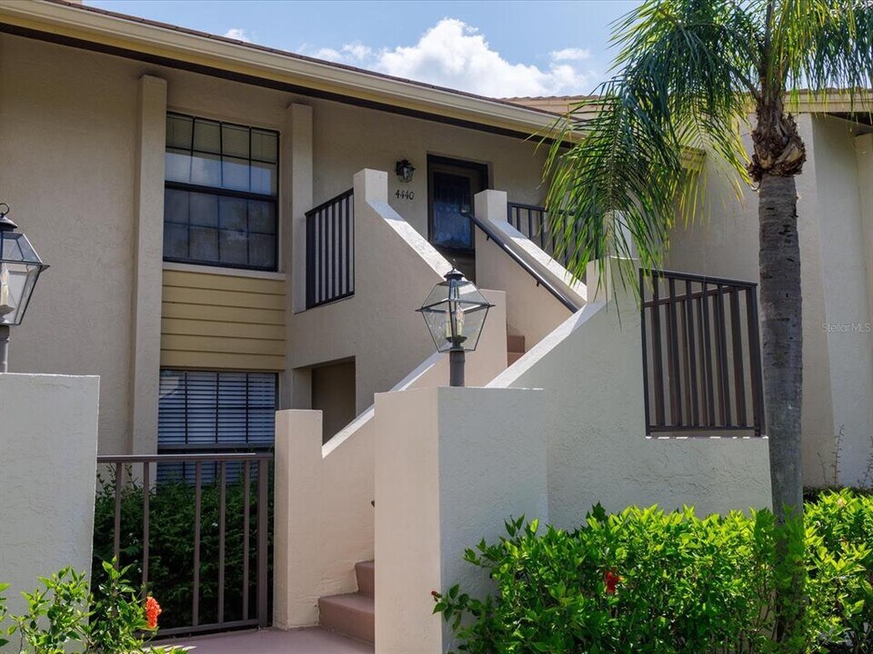 4440 Weybridge St in Sarasota, FL - Building Photo