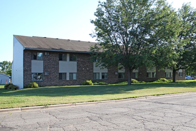 Town Edge Estates in Gaylord, MN - Foto de edificio - Building Photo