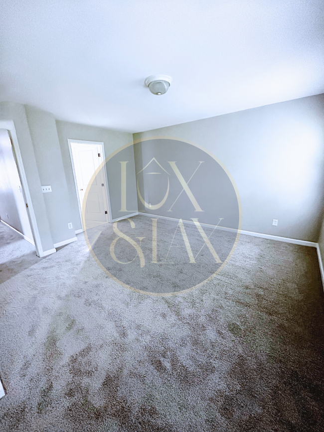 121 Rosebud Ln, Unit A in Durham, NC - Building Photo - Building Photo