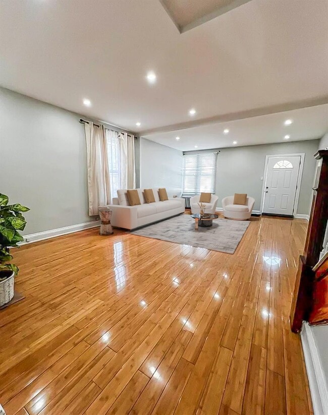 86-28 96th St in Queens, NY - Building Photo - Building Photo
