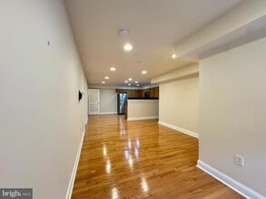 1223-25 Wood St, Unit A1 in Philadelphia, PA - Building Photo - Building Photo