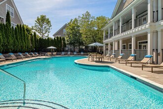 Everly Darien in Darien, CT - Building Photo - Building Photo