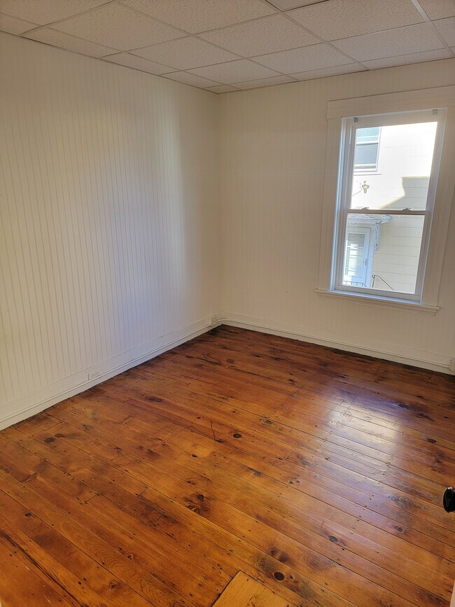 75 Gage St in Worcester, MA - Foto de edificio - Building Photo
