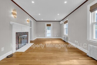 135 Wyoming Ave in Malden, MA - Building Photo - Building Photo