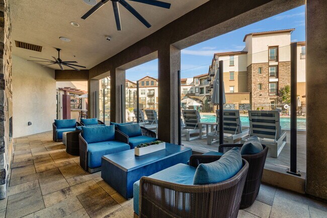 Double R in Reno, NV - Building Photo - Building Photo