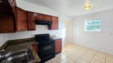 2431 Octavia Dr in Chalmette, LA - Building Photo - Building Photo