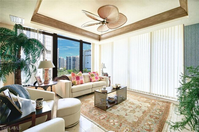 4301 Gulf Shore Blvd N