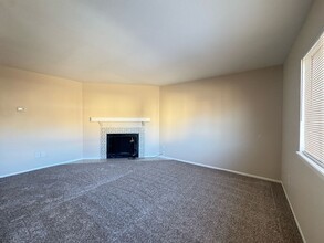 5530 Bowden Loop in Colorado Springs, CO - Foto de edificio - Building Photo