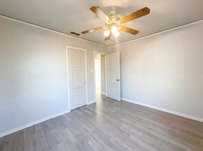 3910 Ivy St in Sacramento, CA - Building Photo - Building Photo