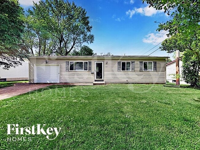 property at 1140 Estes Dr