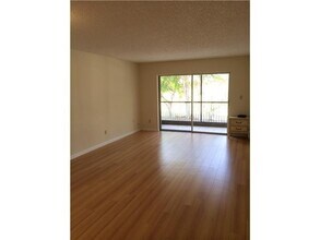 4273 NW 89th Ave, Unit 4273 in Coral Springs, FL - Building Photo - Building Photo