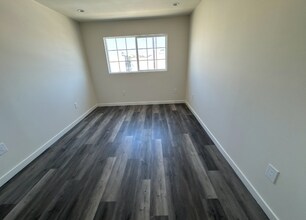3525 W Carson St in Torrance, CA - Foto de edificio - Building Photo